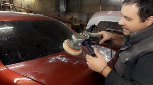 Полировка кузова абразивной полиролью под шкурку.