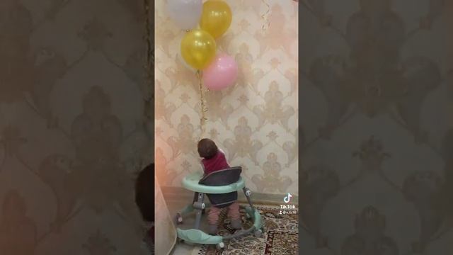 Воздушные шарики смотреть онлайн