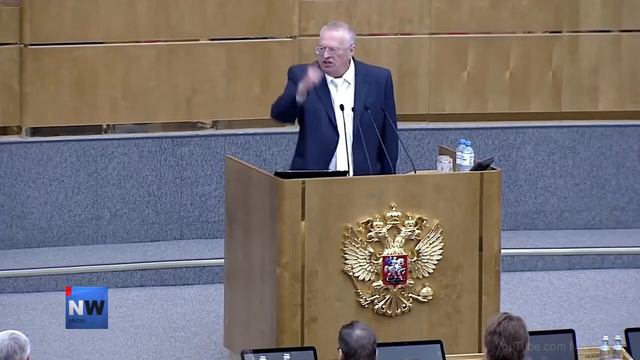 Владимир Жириновский призывает чиновников сдать в казну свои накопления смотреть онлайн