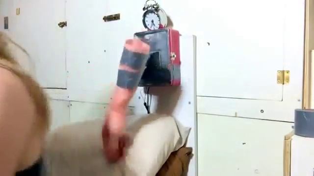 СУПЕР БУДИЛЬНИК смотреть онлайн