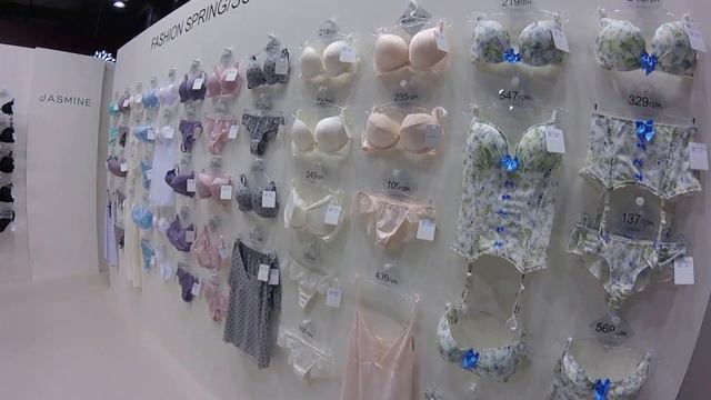 В гостях на стенде Jasmine Lingerie на выставке Kyiv Fashion (часть 1) смотреть онлайн
