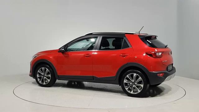 2018 Kia Stonic K4 5DR смотреть онлайн
