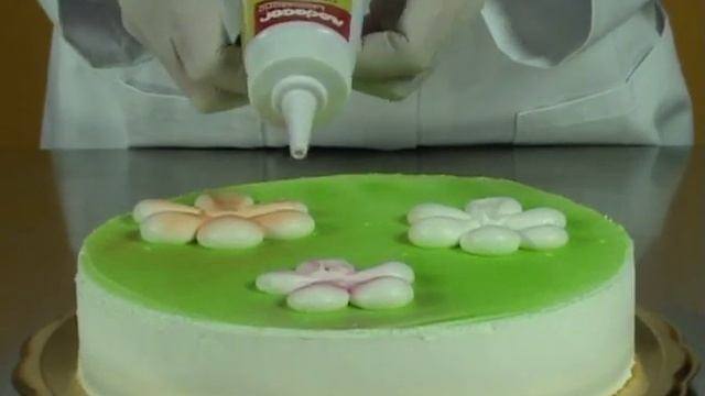 Украшение тортов с помощью пищевых красителей для аэрографов смотреть онлайн