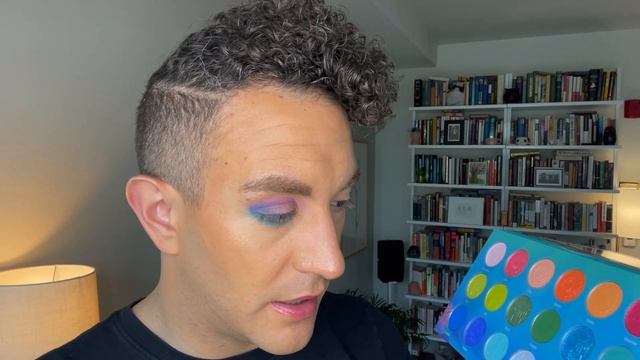 NEW! Nomad Cosmetics Paradise Islands Palette! 3 Looks and Swatches on Medium Olive Skin смотреть онлайн