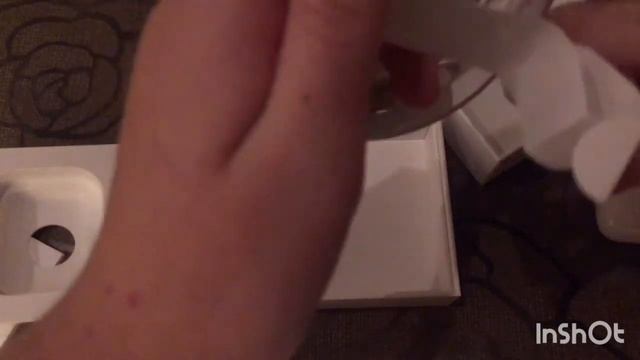 Распаковка AirPods 2 поколения смотреть онлайн