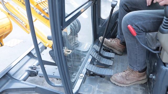 Обучение на экскаватор. Из чего состоит практическая часть экзамена в РОСТЕХНАДЗОР смотреть онлайн