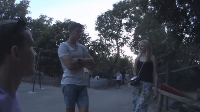 Vlog| НАПАЛ ГРИФ|СОЛНЕЧНЫЙ ОСТРОВ|САФАРИПАРК|КРАСНОДАР| смотреть онлайн