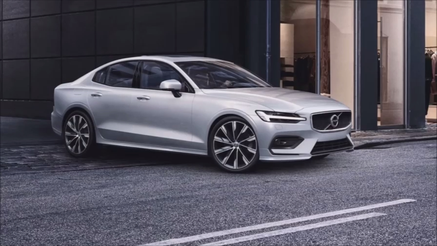 2019 Volvo S60 | Раскрыт новый спортивный премиум-седан смотреть онлайн