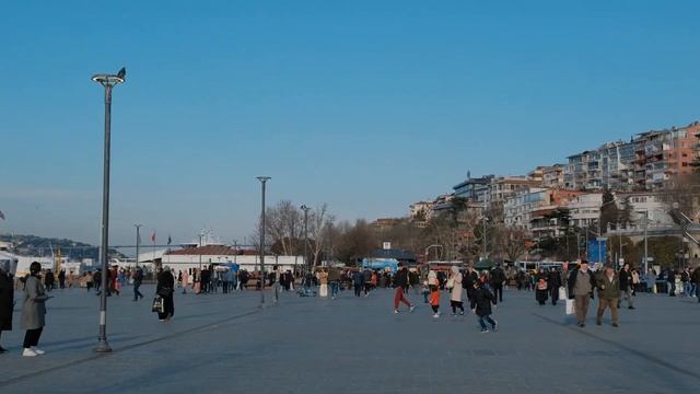Uskudar Walking Tour Istanbul, Bosphorus Side | 4K 60fps смотреть онлайн