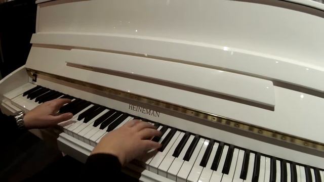 Piano droit Heinemann 110 forme moderne смотреть онлайн