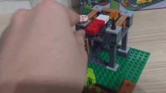 Обзор на набор LEGO Minecraft 21158 питомник панд смотреть онлайн