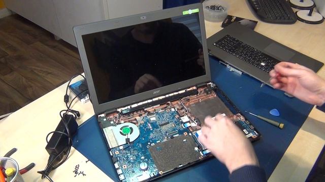 Acer E5 772G Notebook Repair Laptop Disassembly Guide How To Replace Battery and HDD Harddisc to SS смотреть онлайн