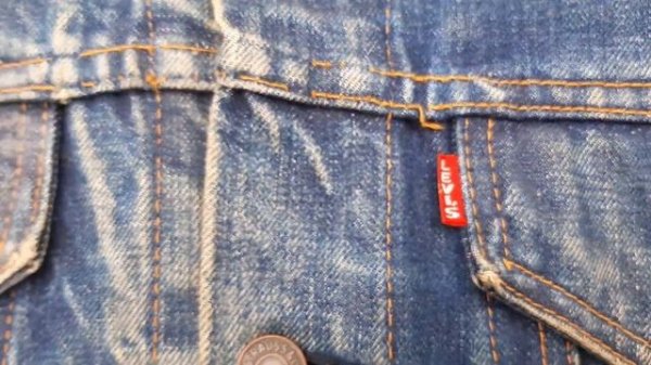 1970's LEVI'S TRUCKER JAKET TYPE III | LEVIS VINTAGE CLOTHING - MADE IN USA