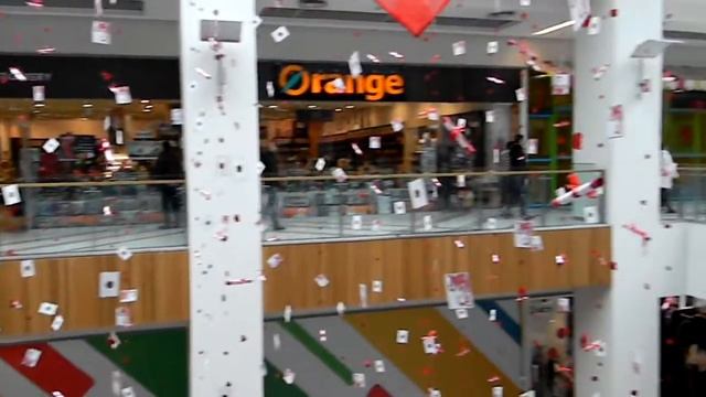 Decorations for Valentine's Day in Grand Mall Varna Bulgaria (My trip to Varna) смотреть онлайн