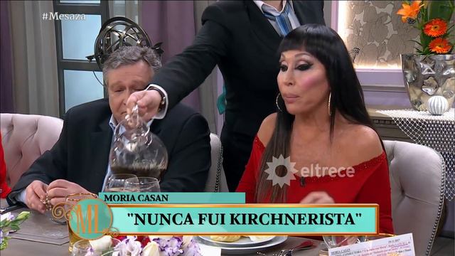 ¡Tensión! Moria Casán enojadísima por una pregunta de Miguel Wiñaski смотреть онлайн