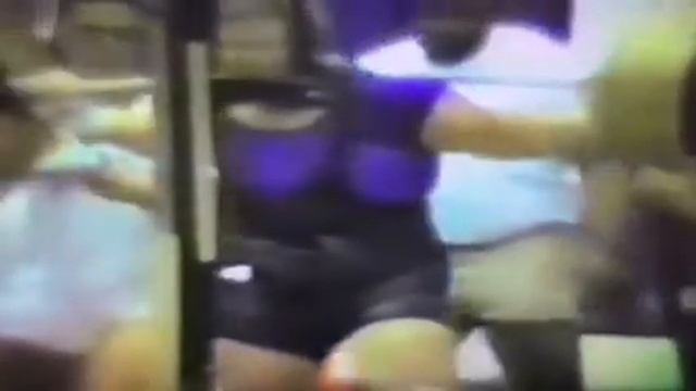 Matt Dimel ( США ), присед в однослое - 425 кг, видео 1986 года . смотреть онлайн