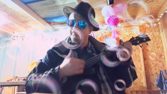 Stairway to Heaven/Ukulele cover of Led Zeppelin смотреть онлайн