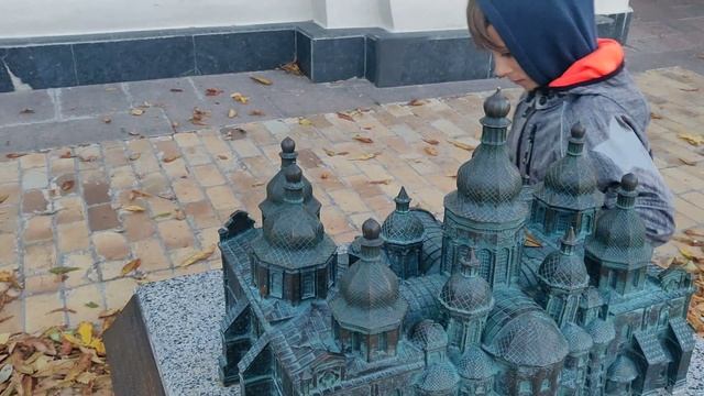 Макет Собора Святой Софии в Киеве (Софи́йский собо́р) смотреть онлайн