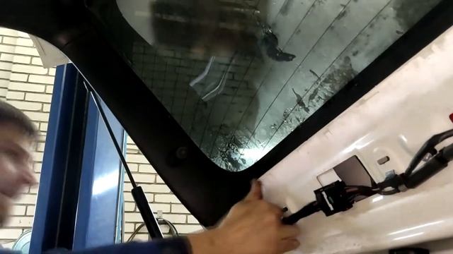 Как разобрать обшивку багажника на Chevrolet Cruze хэтчбек смотреть онлайн