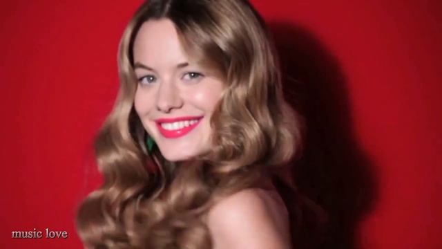 KARTASHOW - Танцуешь в темноте (Camille Rowe)