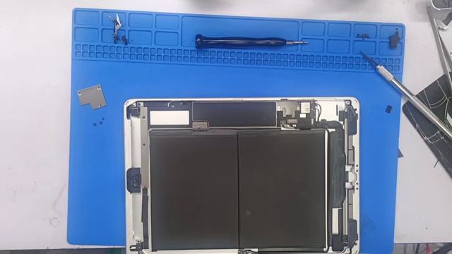 IPAD 8Th Generation 10.2" (A2270) Touch Replacement смотреть онлайн