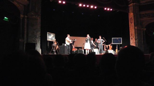 THE FULL ENGLISH - MAN IN THE MOON смотреть онлайн