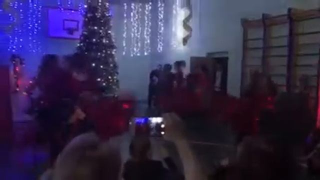Шоу-балет Грация на НГ смотреть онлайн