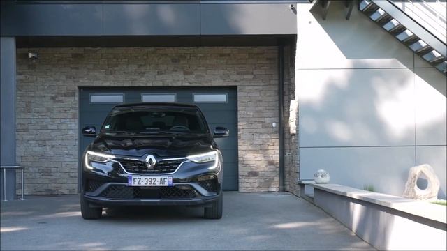 PREVIEW : All New 2021 RENAULT ARKANA E-TECH 145 Hybrid RS Line ▶ Drive & Design смотреть онлайн