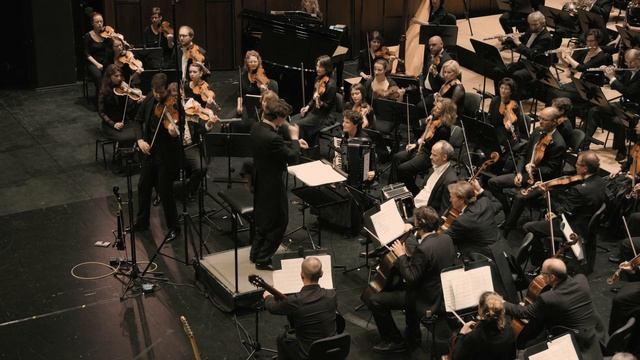 Kevin Griffiths - Benjamin Yusupov Viola Tango Rock Concerto - Excerpt 1st movement смотреть онлайн