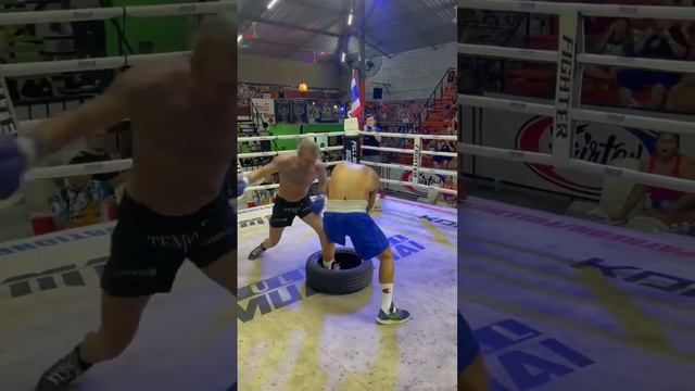 New Boxing Competition Style! - Новые Соревнования по Боксу смотреть онлайн