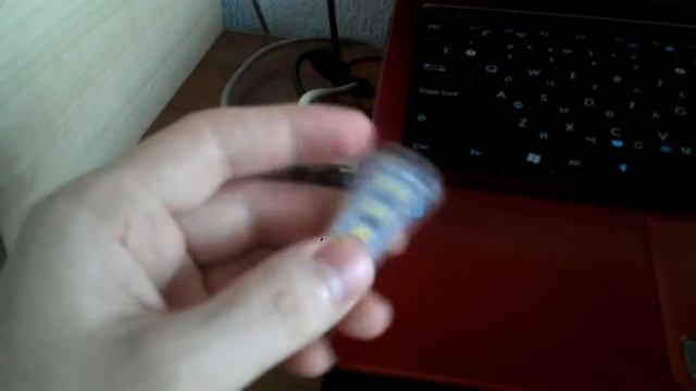 Распаковка недорогих LED лампочек с Китая + Usb Led лампа для ноутбука с Aliexpress смотреть онлайн