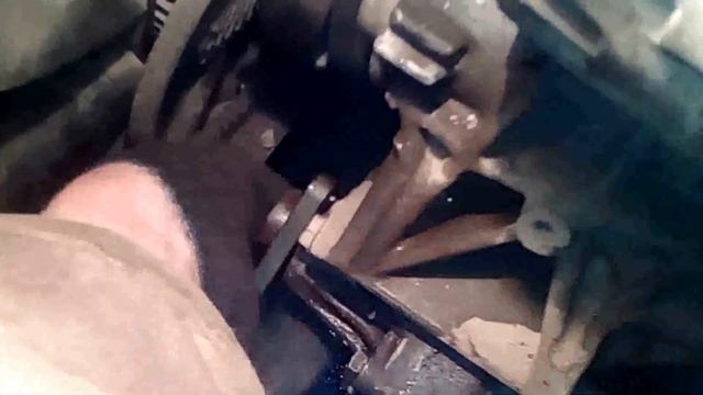 Как снять насос гура с WV Passat B5 смотреть онлайн