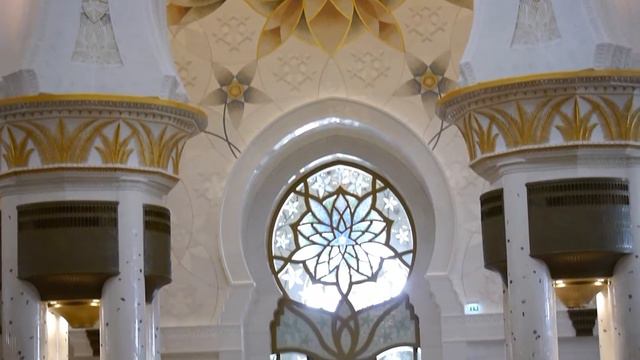Sheikh Zayed Grand Mosque, Abu Dhabi смотреть онлайн