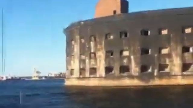 Drs.Otellins exprore Kronstadt forts. смотреть онлайн