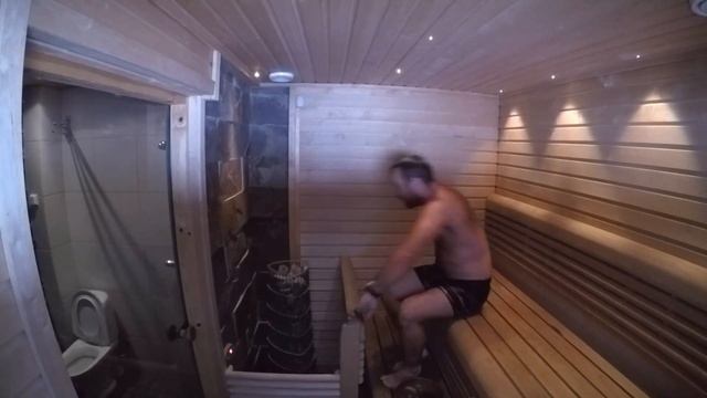 Laponie #14 Le sauna finlandais смотреть онлайн