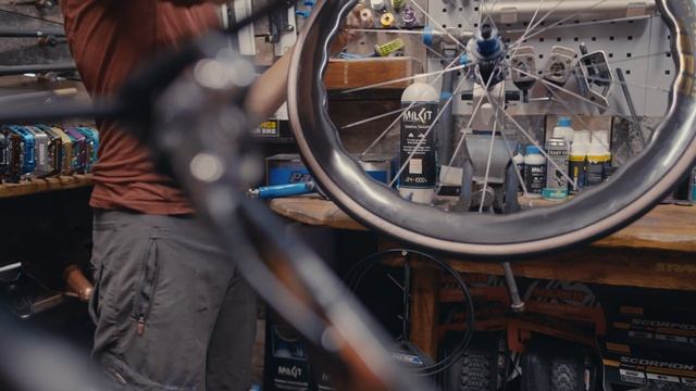 DREAM BUILD ROAD BIKE - Factor 02 VAM смотреть онлайн