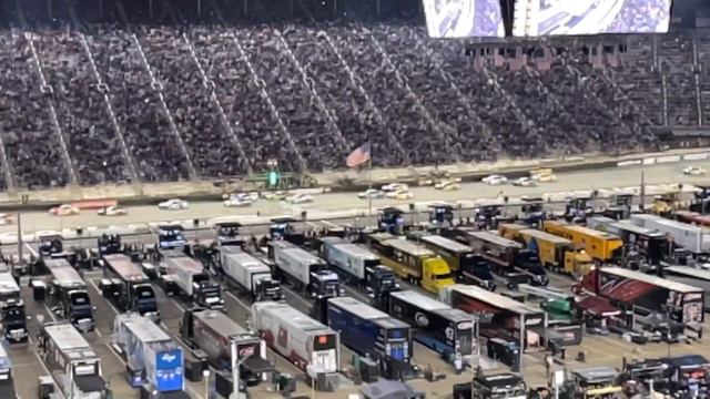 A FRIDAY NIGHT LIGHTS AND BRISTOL SPEEDWAY WEEKEND!!! смотреть онлайн