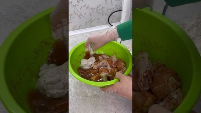 Рецепт в комментариях?? #крылья #крылышки #крыльяkfc #kfc #острыекрылья #хоустящиекрылья смотреть онлайн