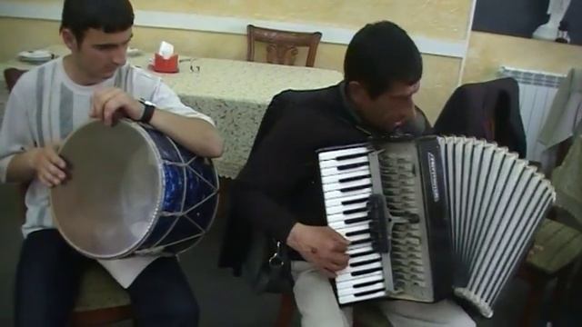 BABUL GYMRI AKARDION смотреть онлайн