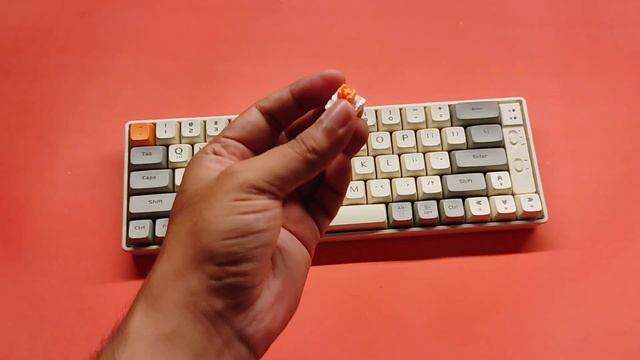 Langtu GK65 Unboxing and First Impression смотреть онлайн