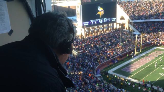 Paul Allen - Vikings/Seahawks 1/10/16 - Missed FG смотреть онлайн