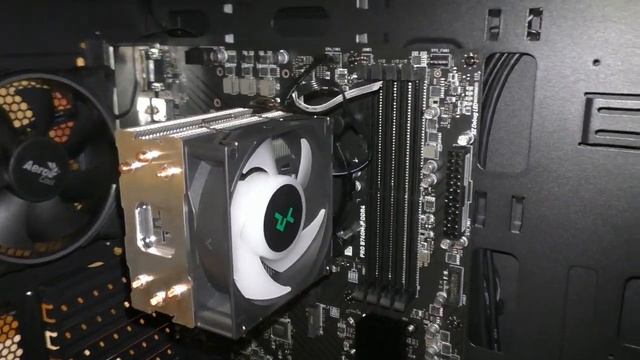 Кулер для процессора DEEPCOOL AG300 MARRS осмотр смотреть онлайн