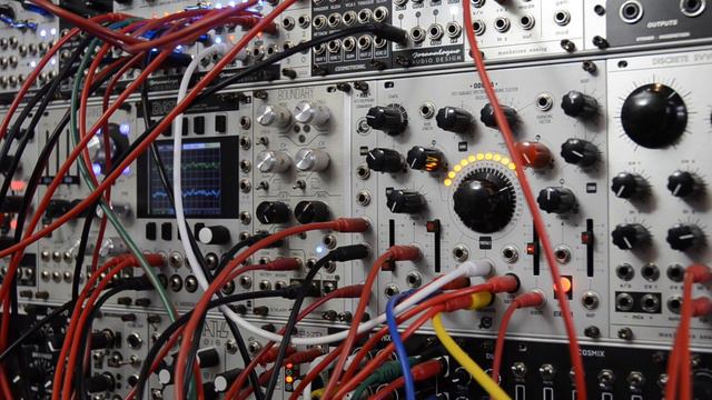 THE MIGHTY KRELLESSA / (not) a Krell patch / Xaoc ODESSA смотреть онлайн