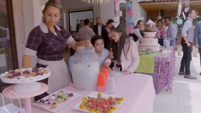 Verónica encuentra a su mamá con otro hombre | La Rosa de Guadalupe 2/8 | El fuego смотреть онлайн