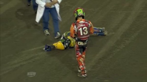 Спидвей Гран При Польша падение Артема Лагуты