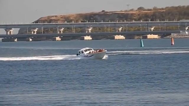 Керчь. Скоростной катер "Акула".Катер росгвардии.Проверка с автоматчиками.. смотреть онлайн