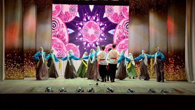 Танец. Ой вставала я ранёхонько. смотреть онлайн