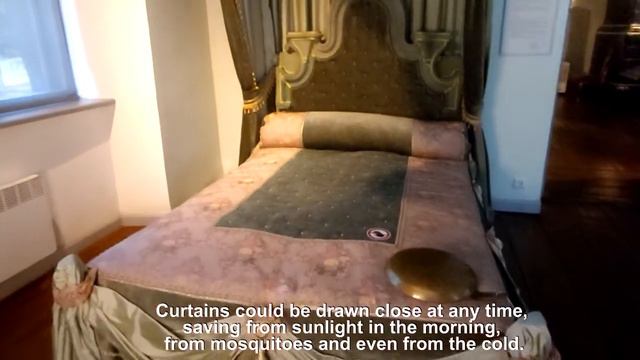 Peeter I maja. House of Peter the Great - CANOPY BED смотреть онлайн