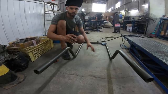 Fabricando o CHASSI da VIATURA 4x4 AMERICANA смотреть онлайн