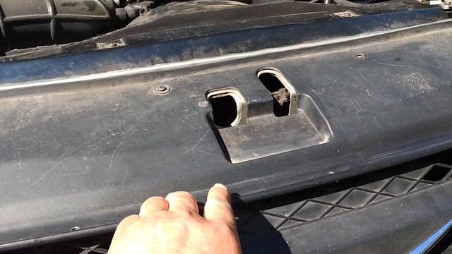 УАЗ ПАТРИОТ2015. Полезная доработка решётки радиатора.